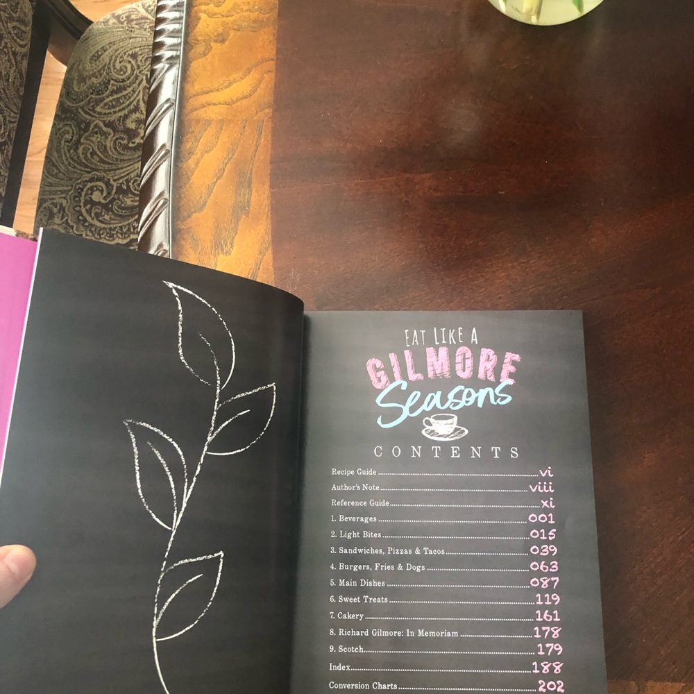 NEW Eat Like a Gilmore Seasons Gilmore Girls Revival Cookbook - Picture 9 of 9